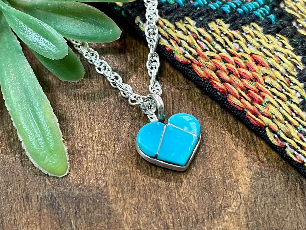 Pueblo Indian Inlay Turquoise Heart Pendant -Zuni (113bc21)