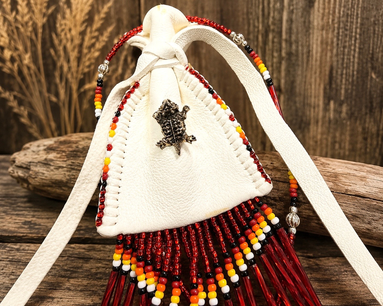 Navajo Hand Beaded Leather Medicine Bag - Horny Toad (36bc287)