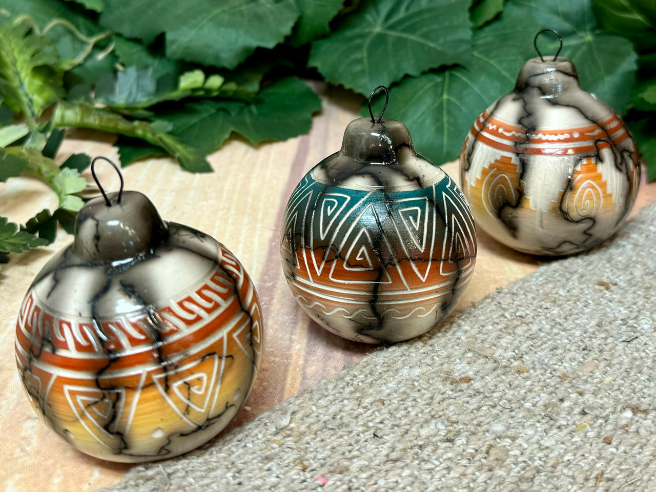 Pueblo Indian Horse Hair Ornament 3 Set -Navajo (36bc316)