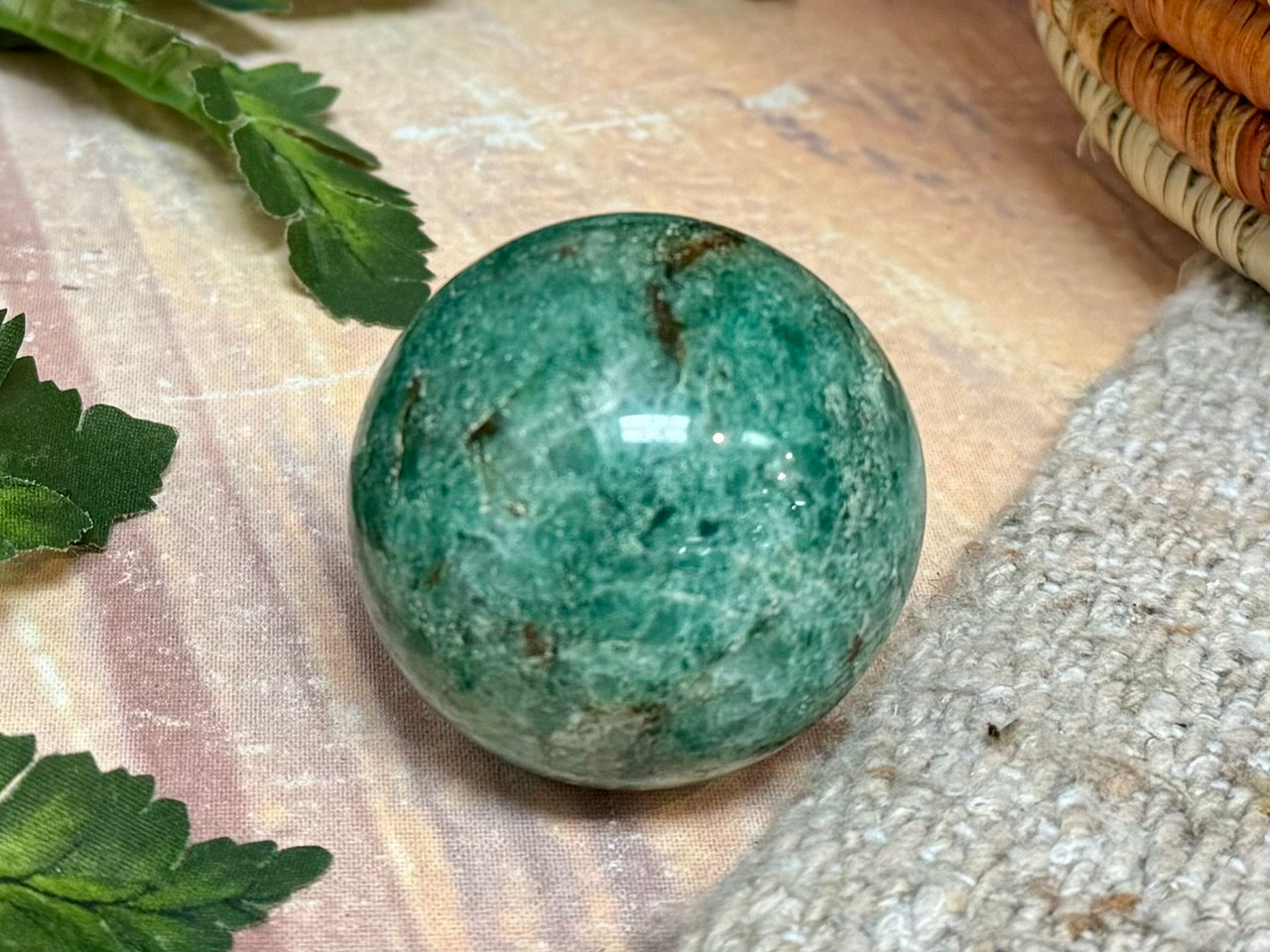 Stabilizing Green Calcite Energy Sphere (204bc3)