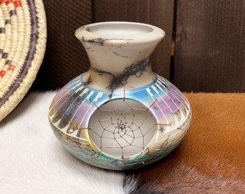 Navajo Dream Catcher Vase 4.5