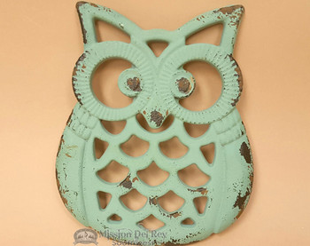 Rustic Metal Art Owl Trivet