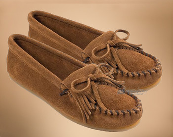 Women's Traditional Fringed Leather Moccasins Women's Traditional Fringed Leather Moccasins