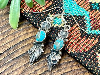 Native American Navajo Handcrafted Silver & Turquoise Earrings