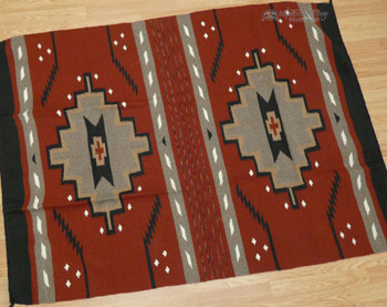 Southwestern Handwoven Wool Rug 4'x6'