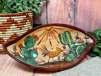 Talavera Ceramic Pottery Leaf Bowl