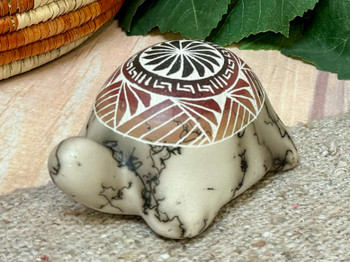 Navajo Horse Hair Pottery Turtle