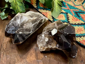 Assorted Iron-Stained Quartz Crystals (220bc14)