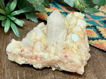 Zeolite Quartz Cluster