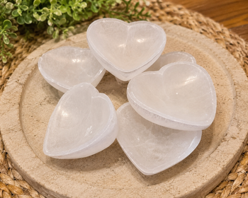 Selenite heart cleanseing dishes