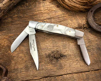 3- Blade Pearl Pocket Knife