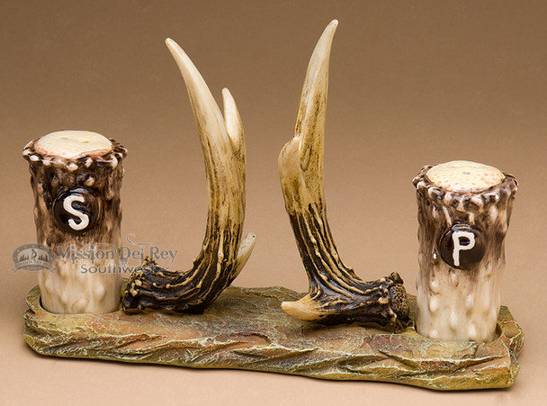 Faux antler napkin holder with ceramic salt & pepper shaker set.