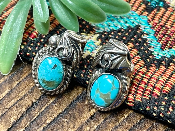 Native American Navajo Handcrafted Silver & Turquoise Earrings