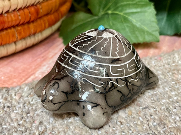 Navajo Etched Horsehair Pottery Miniature Turtle