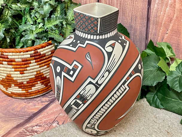 Large Southwestern Pottery Vase - Mata Ortiz
