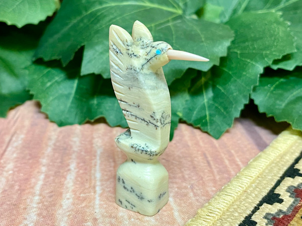 Zuni Hand Carved Fetish -Hummingbird