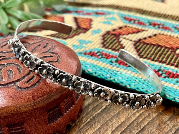 Native American Navajo Sterling Silver Bracelet