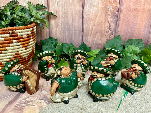 Mariachi Fiesta 7pc Pottery Set
