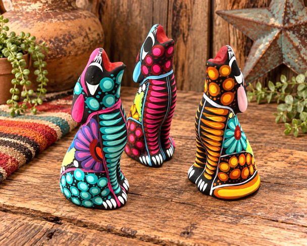 Mexico Hand Painted Pottery Wolf