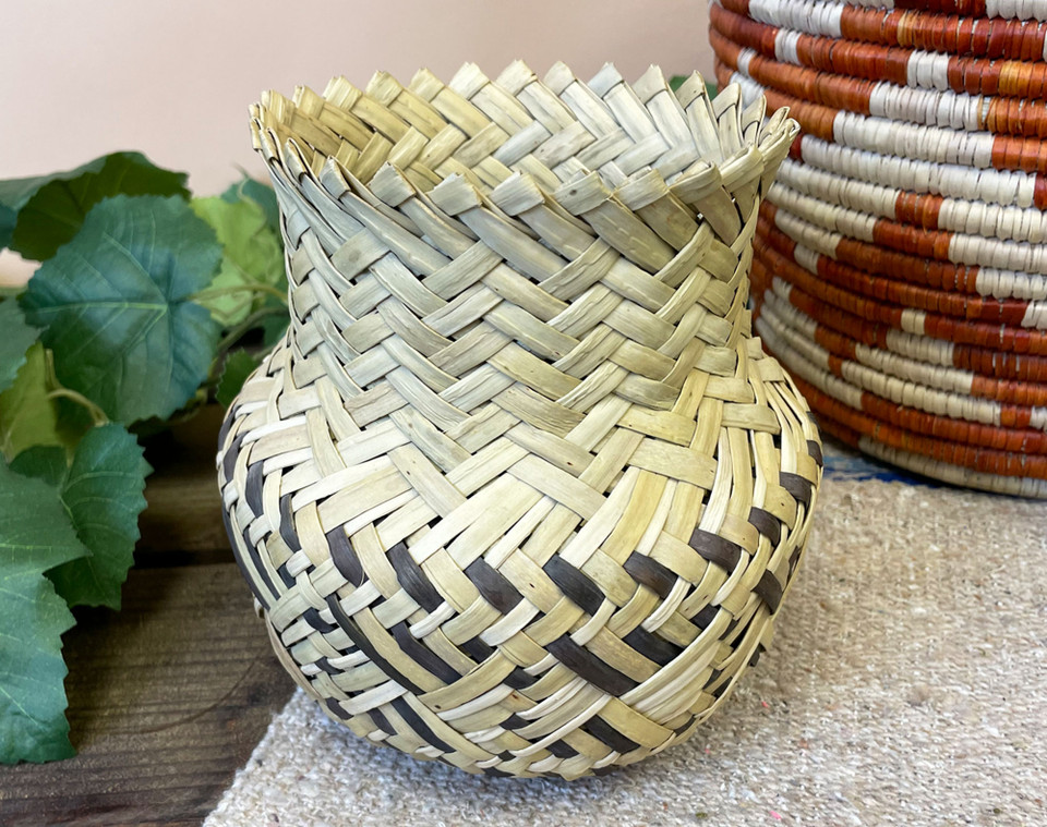 Tarahumara Sotol Basket 7" (k) Mission Del Rey Southwest