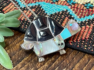 Navajo Silver Inlaid Turtle Pin/Pendant Necklace 20