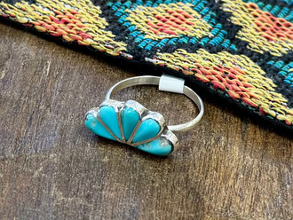 Velda Nastacio Zuni Ring -Size 8 (65r253)