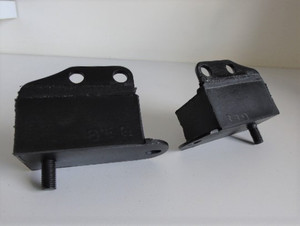 Morris  10 Series M  engine mounts: sold in pairs: re-rubbering service.