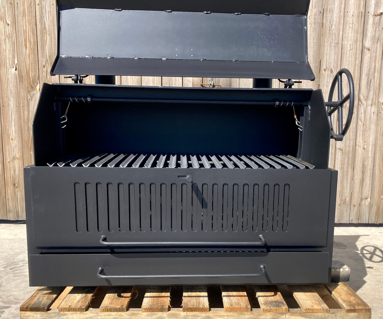 Barbecue Grill with Lid