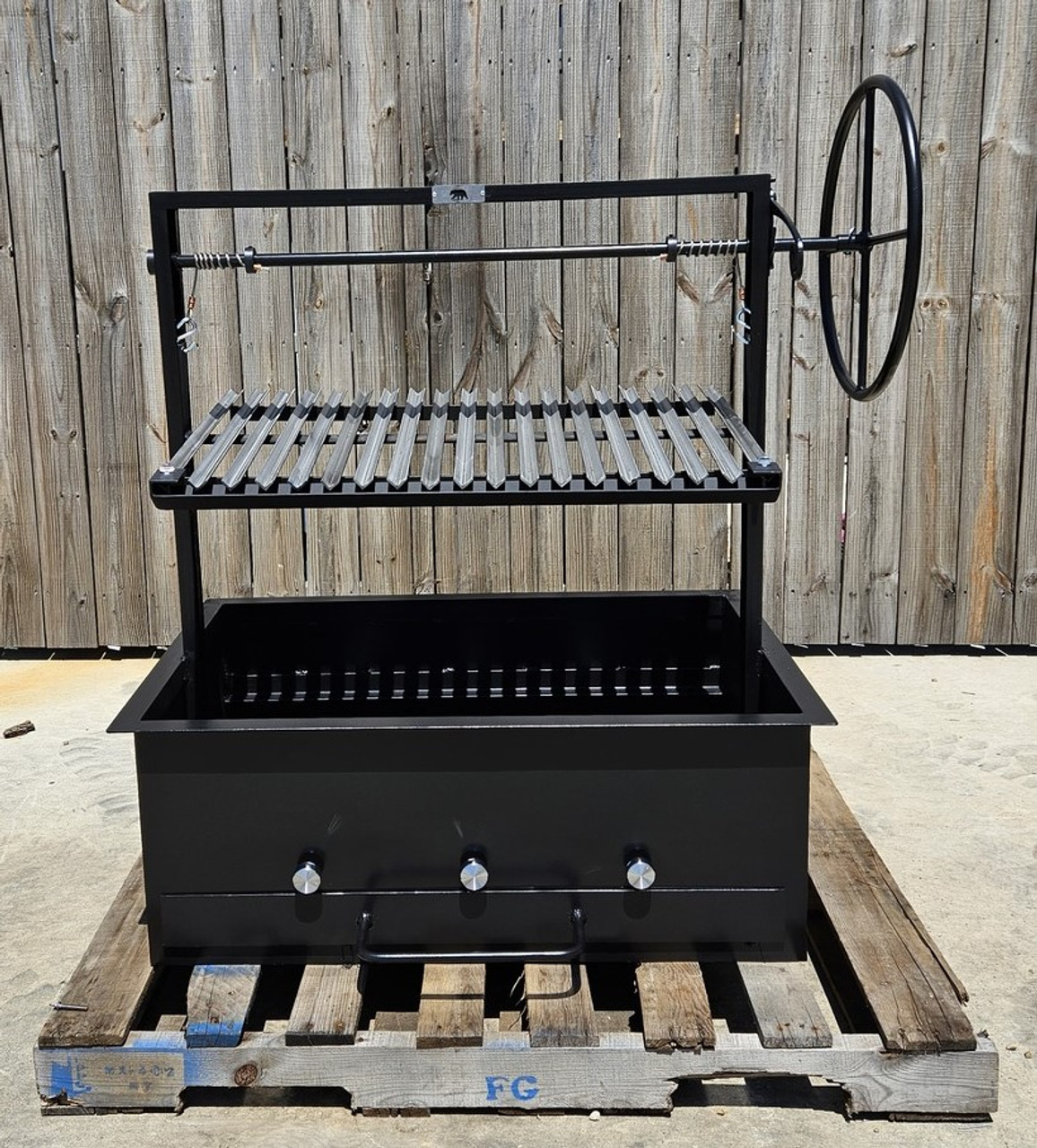 Santa Maria BBQ Grill Pit Includes a Cart With Four Casters Free Shipping 