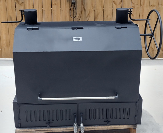 Wood Fire Built-In Grill with Lid and Smoke Vents