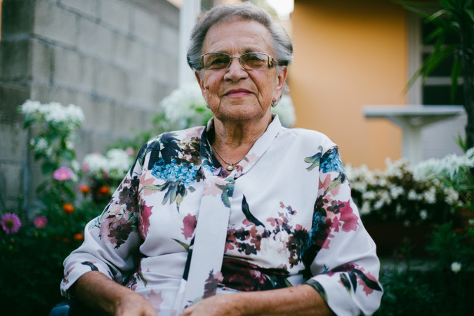 10 Tips for Buying Hearing Aids Online: Your Guide to Better Hearing