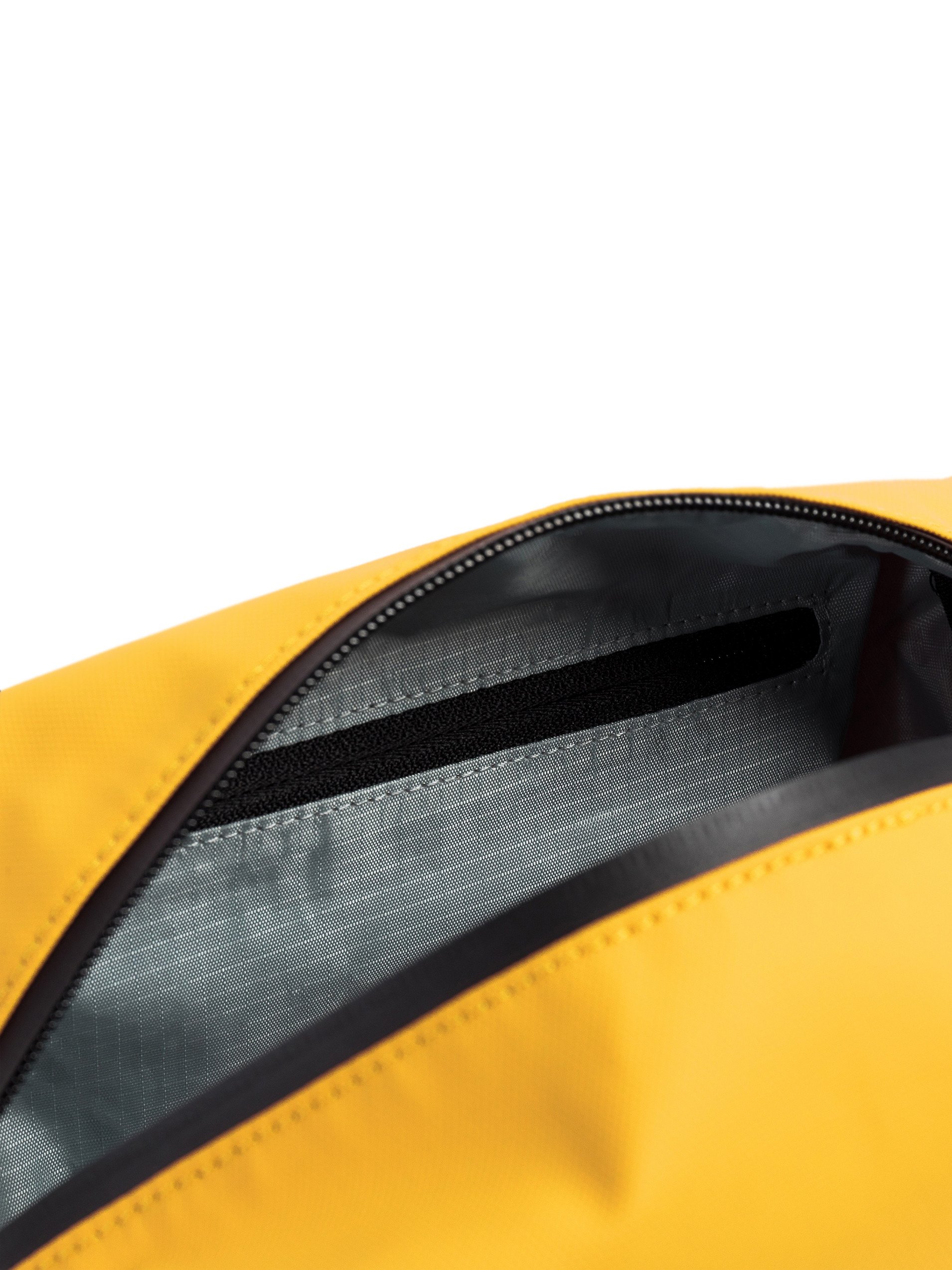 Stubble & Co Yellow Wash Bag - Interior