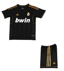 11/12 Retro Real Madrid Away Kids