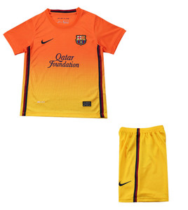 12/13 Retro Barcelona Away Kids