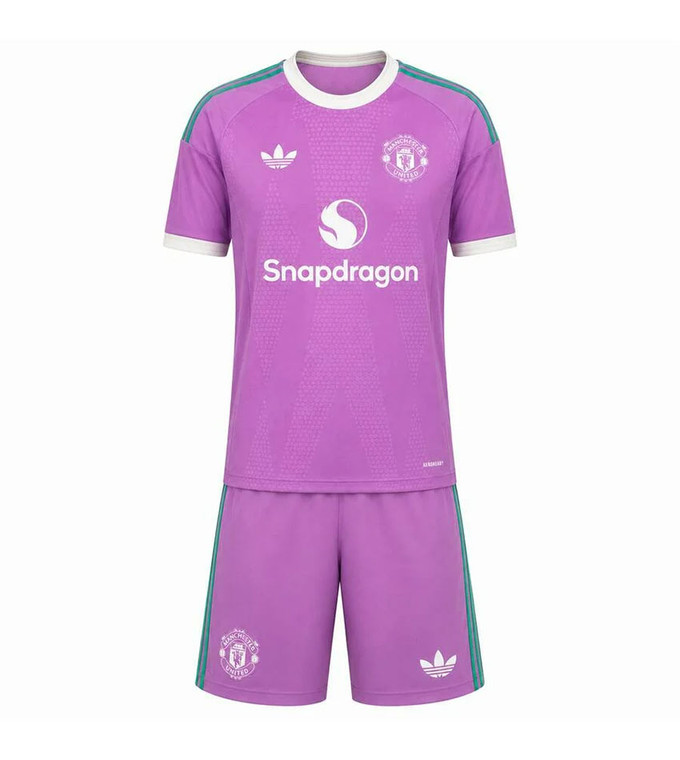 26/27 United Pink GK  Kids Kit with free name and number