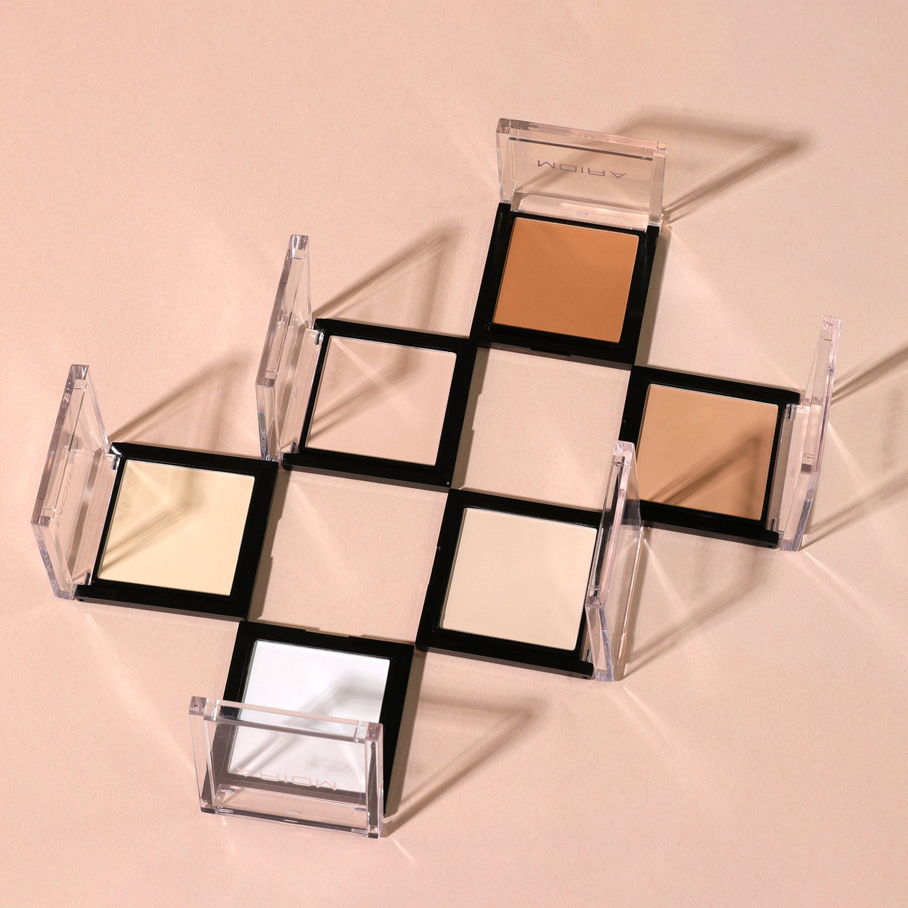 Moira Pressed Finishing Powder - Thumbnail 2