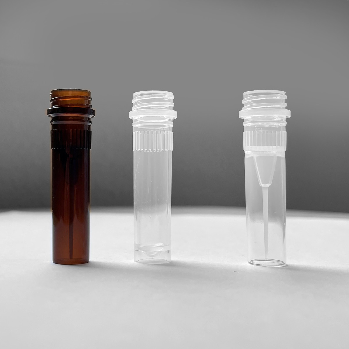 Amber Microcentrifuge Tubes, Sterile, 0.5mL, Screw Thread Cap, Conical ...