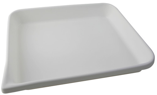 Lab Tray, Rounded Edge with Pour Spout, HDPE, 21 x 17 x 3"