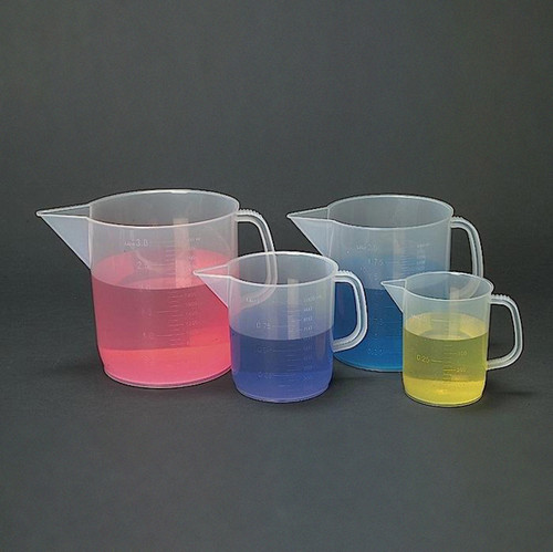 Plastic Pitchers, Short Form, Polypropylene, 3000mL, case/6 Plastic Pitchers, Short Form, Polypropylene, 3000mL, case/6