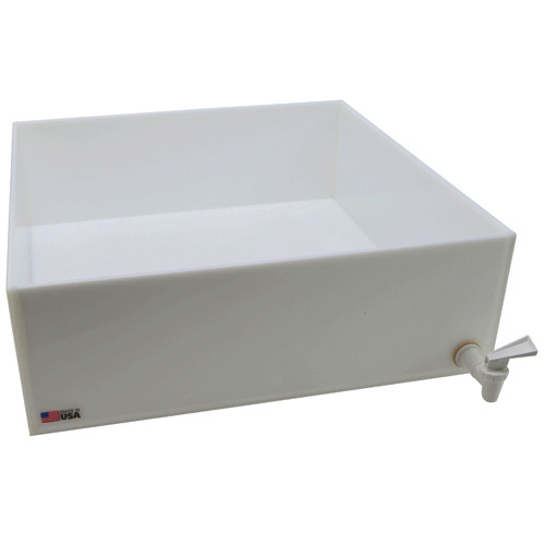 Dispensing Lab Tray with Spigot, HDPE, 20 Liter, 16 x 20 x 4