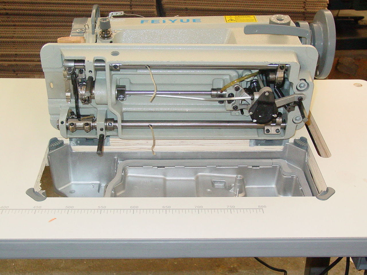 Yamata FY-5318 Walking Foot Lockstitch Industrial Sewing Machine for Heavy  Duty