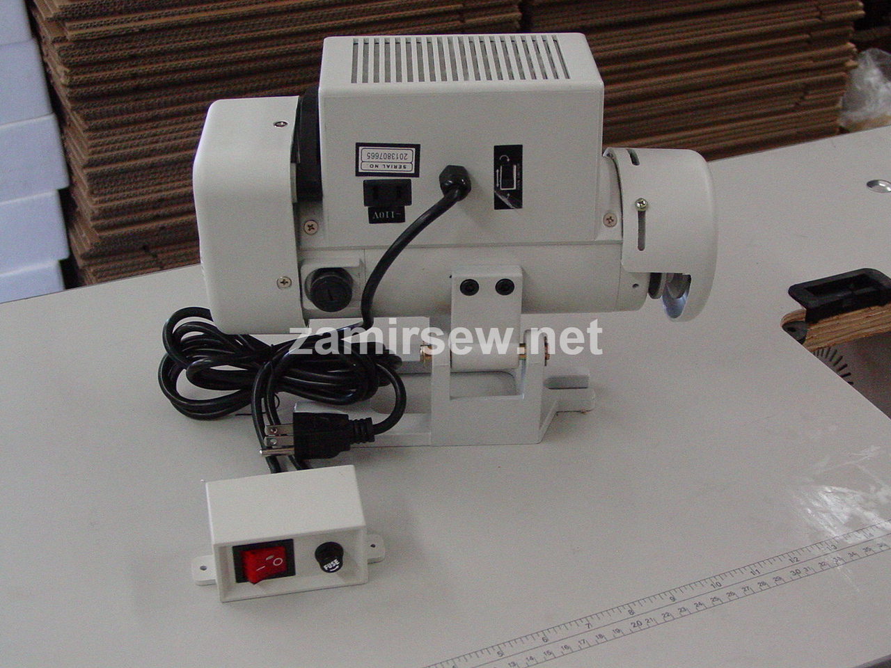 CONSEW 7360RH  SINGLE NEEDLE INDUSTRIAL SEWING MACHINE