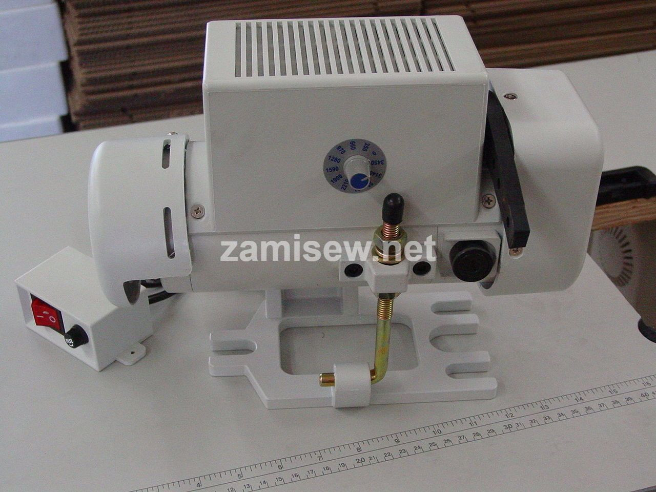 Consew P1206RB-1 Drop Feed , Needle Feed , Walking Foot , Lockstitch Machine , Reverse , Big Bobbin  