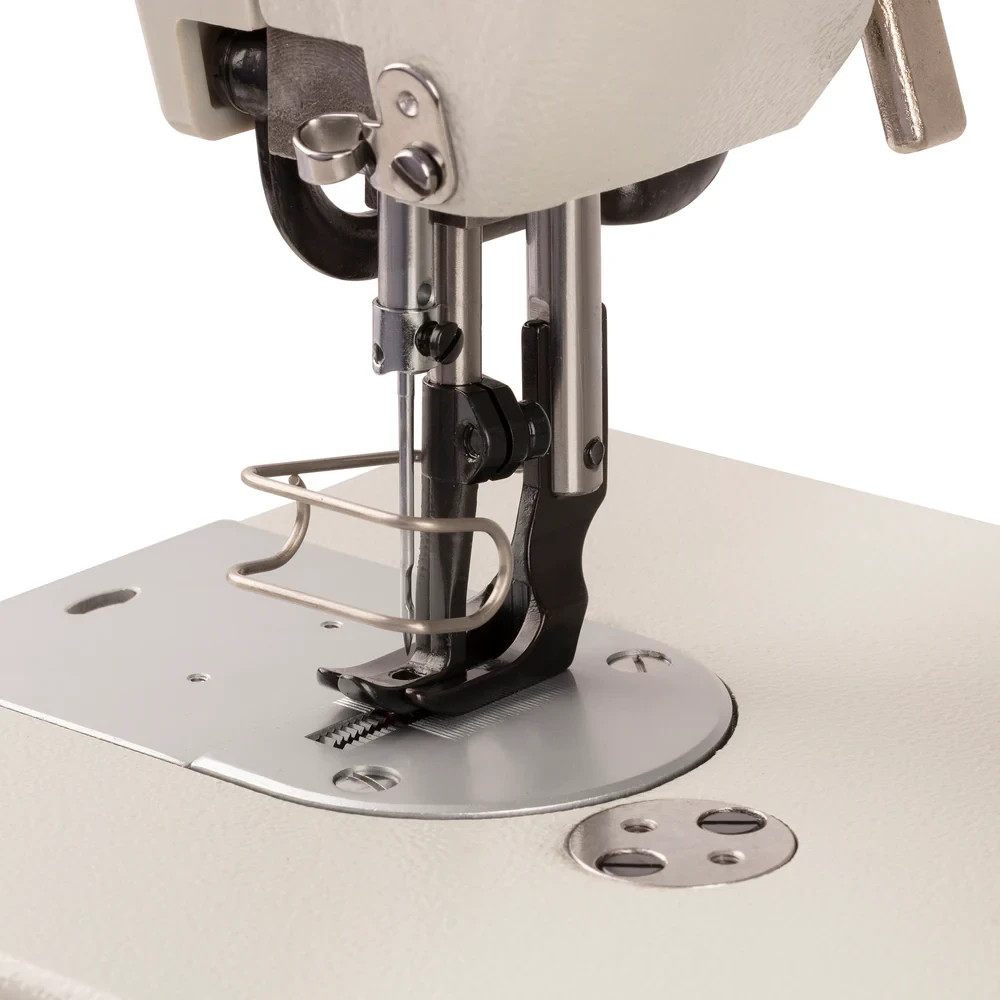 Consew P1206RB-1 Drop Feed , Needle Feed , Walking Foot , Lockstitch Machine , Reverse , Big Bobbin  