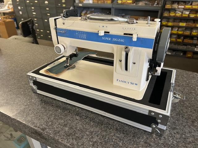 Deluxe Portable Case for Consew CP206RL / Yamata FS-388 Sewing