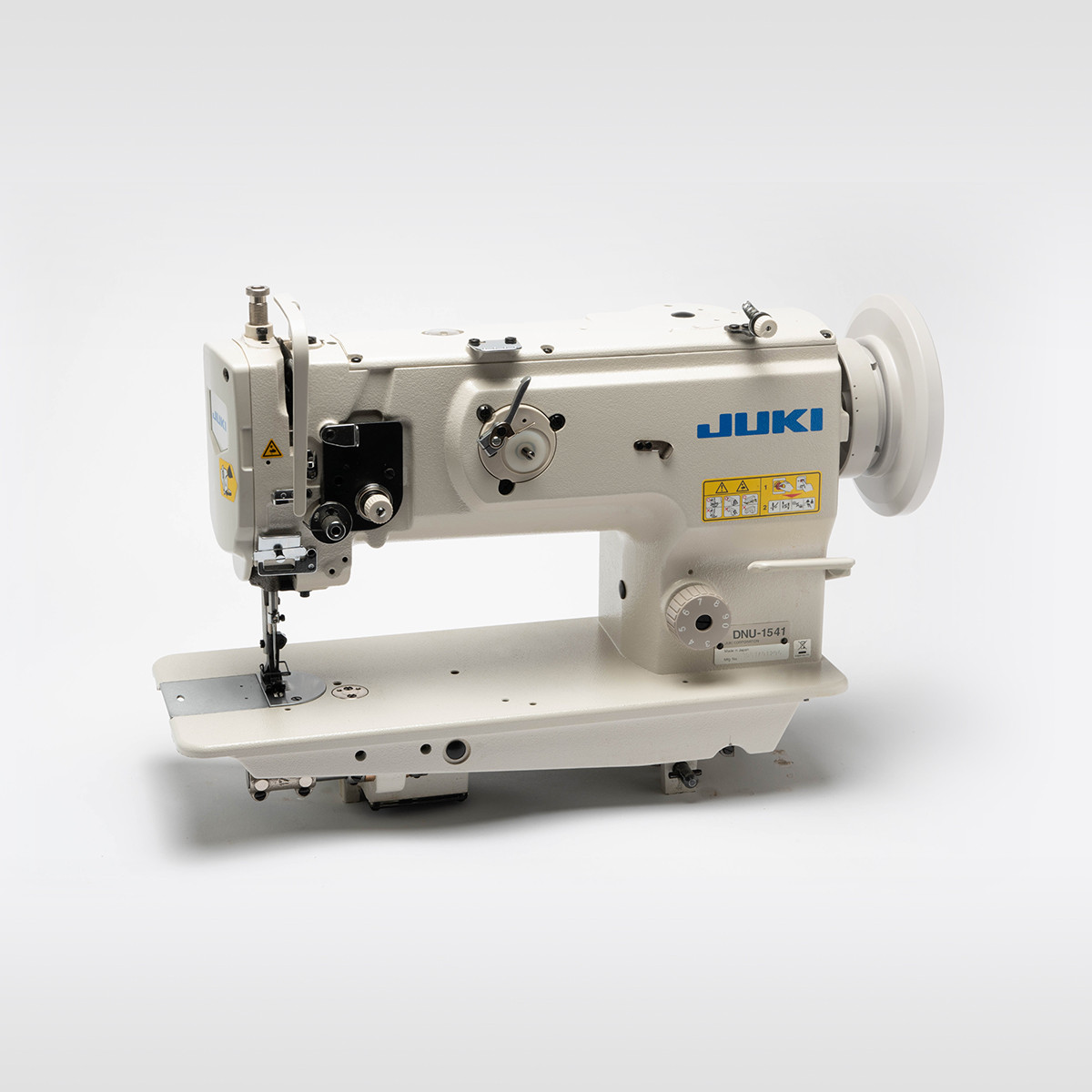 Juki 1541-S Single-needle lockstitch sewing machine with unison