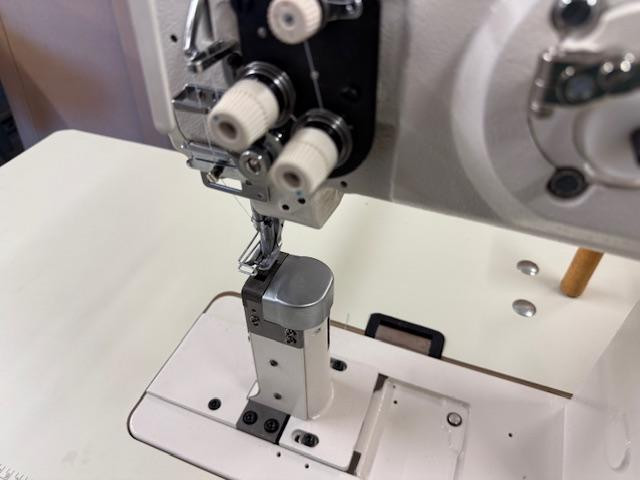 Yamata FY-1710  Single Needle, Walking Foot, Post Bed, Machine 