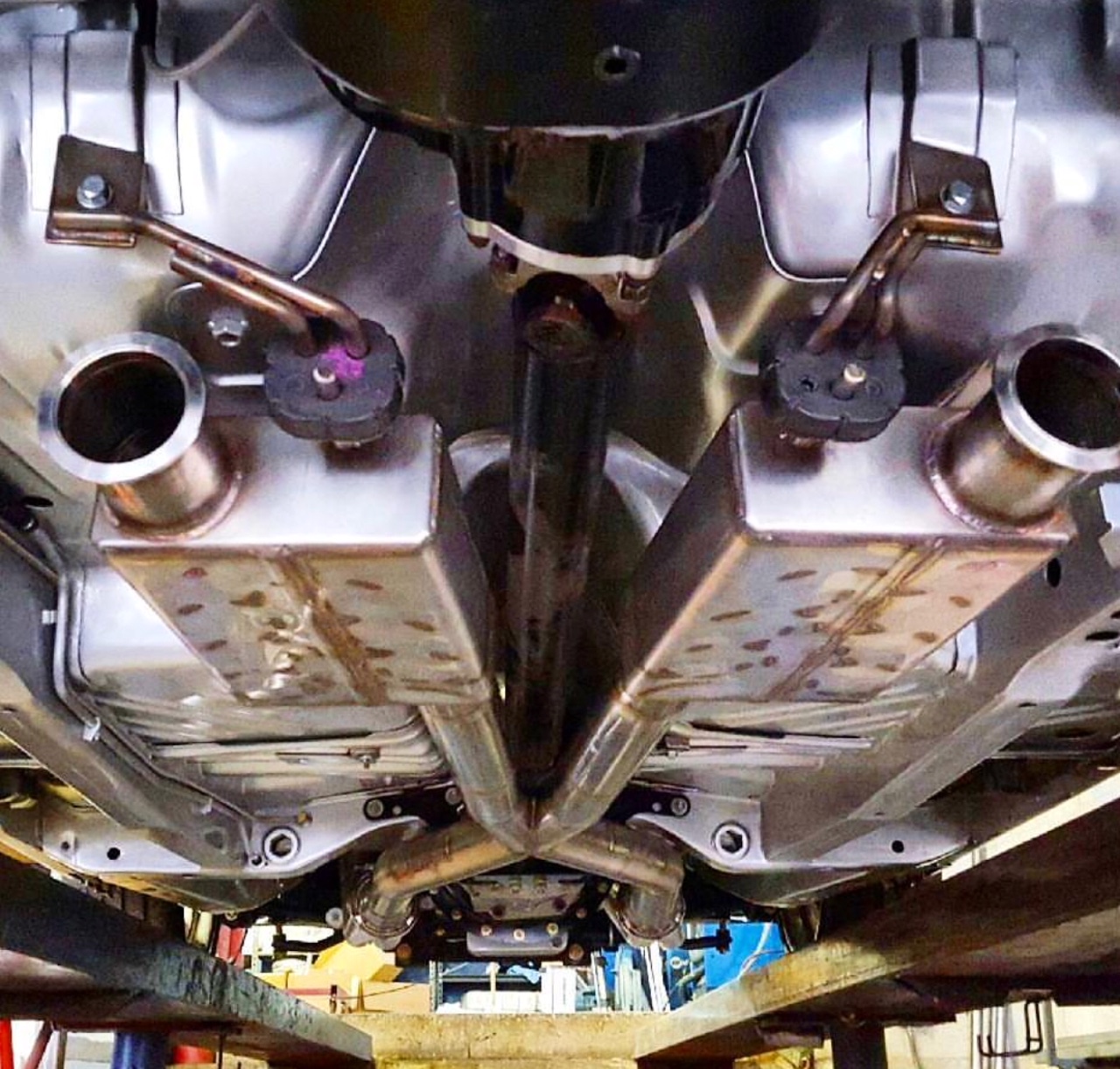 Stainless Steel 3000 Muffler Installation