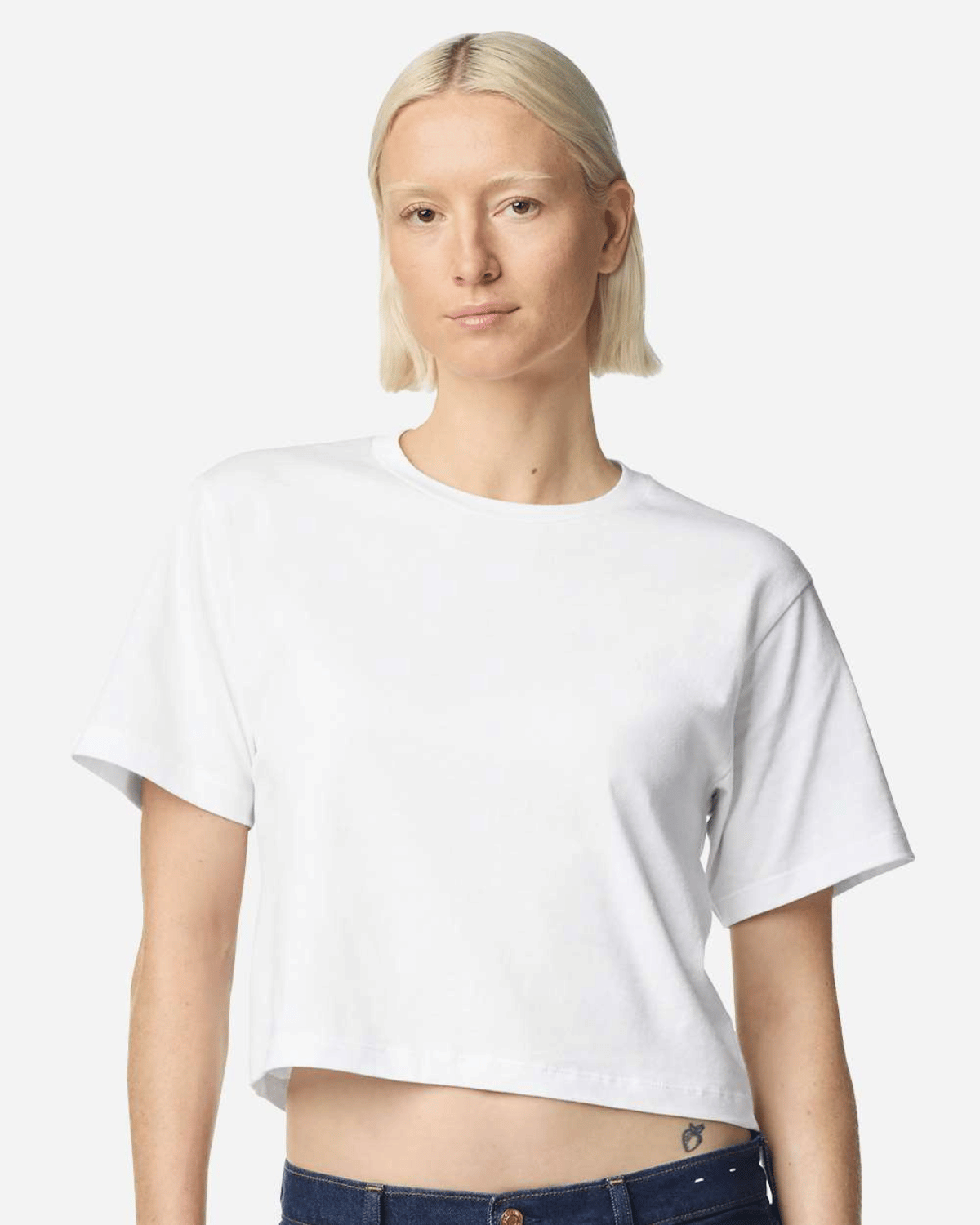 american apparel 102 womens cropped tee in white 