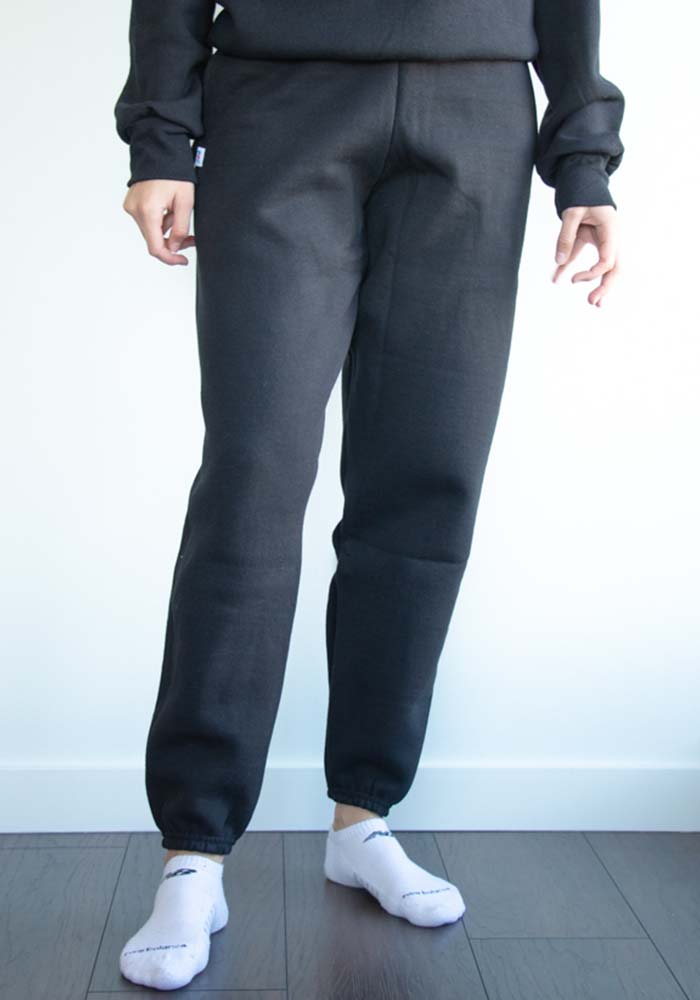 Stylish and Comfortable Sweatsuits for Men and Women | t